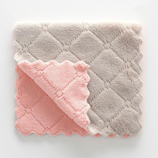 Folded reusable double-sided dishcloth